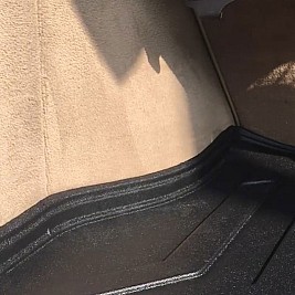 Стелка за багажник UMBRELLA за VOLKSWAGEN TOUAREG I 2002-2010