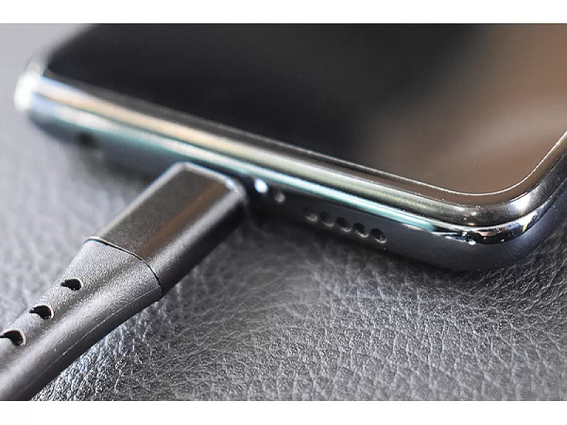 USB черен кабел за Iphone Fish Lightning Mega Drive USB черен кабел за Iphone Fish Lightning Mega Drive