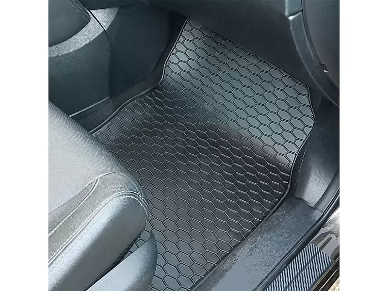 Гумени стелки UMBRELLA за Ford FOCUS II (2005-2010) 215184CO - 15 Гумени стелки UMBRELLA за Ford FOCUS II (2005-2010) - 15