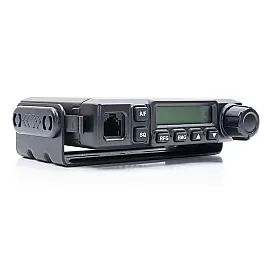Радиостанция CB PNI Escort HP 6500, Мultistandard, 4W, AM-FM, 12V, ASQ, RF Gain, Включена запалка