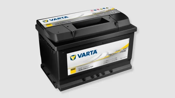 По-старите модели превозни средства по-специално имат класическата батерия без поддръжка © Varta